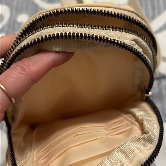 Cream Crossbody Bag - Picture 2 of 4